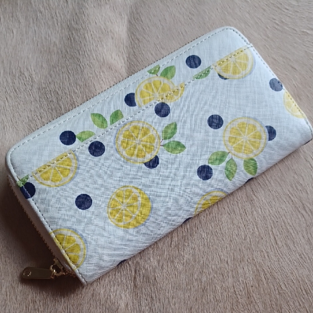 C Wonder Adorable Lemon Wallet